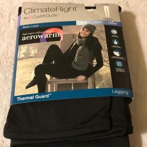 NWT Climate Right by CuddlDuds thermal leggings